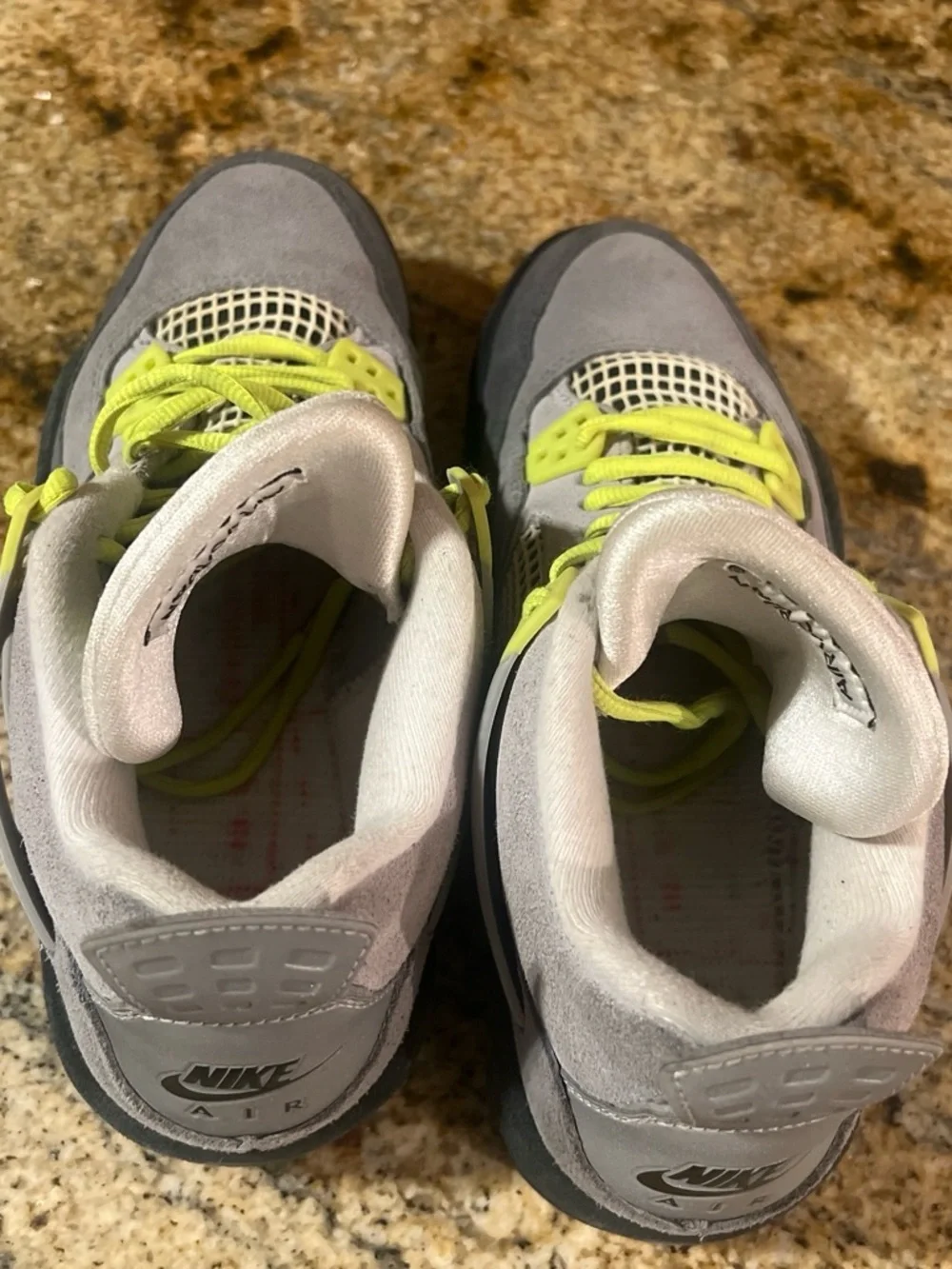 Air Jordan 4 Retro SE Neon 95 GS Size 7Y Grey Volt – No Insoles